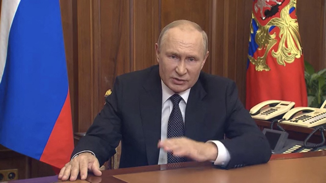 Tổng thống Putin áp dụng Định luật 3 Newton để đáp trả Mỹ