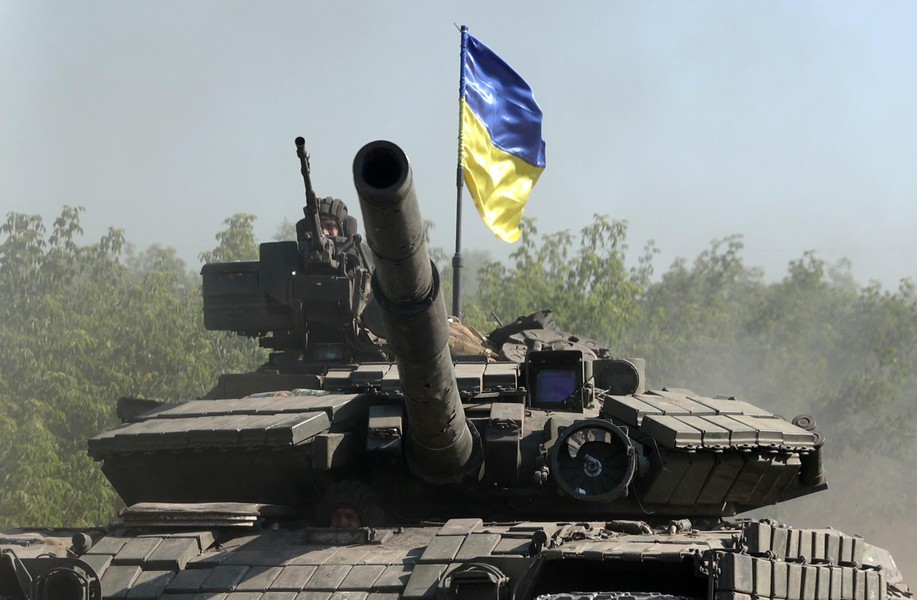 Quân đội Ukraine bất ngờ rút một phần lực lượng khỏi Lyman vừa chiếm được