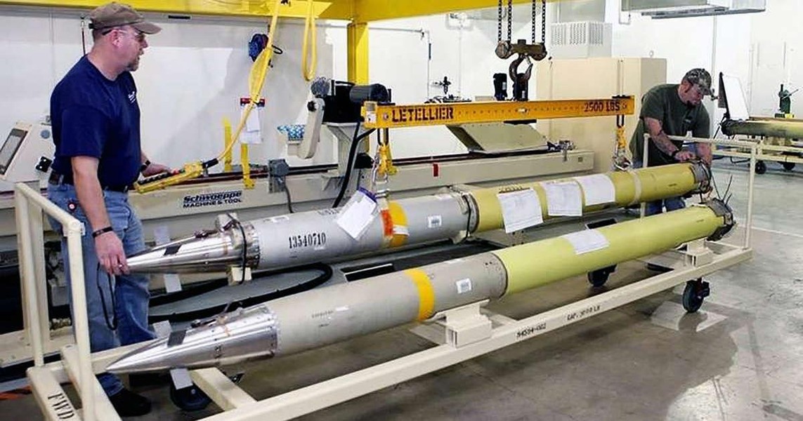 Mỹ cung cấp cho Ukraine tên lửa GMLRS tầm xa đủ sức vươn tới Crimea