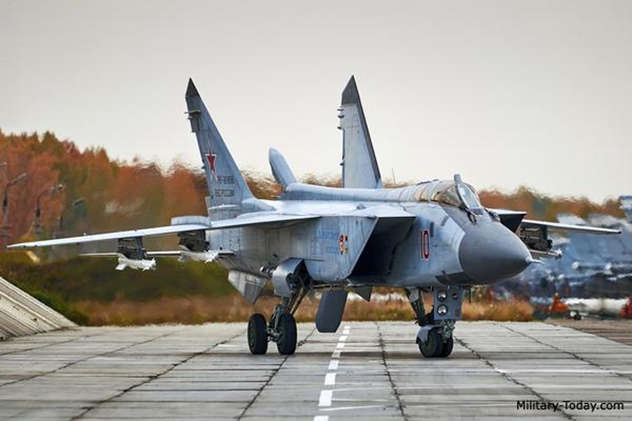 Nga thông báo bắn hạ Su-24 Ukraine bằng tên lửa R-37M phóng từ tiêm kích MiG-31BM (?)