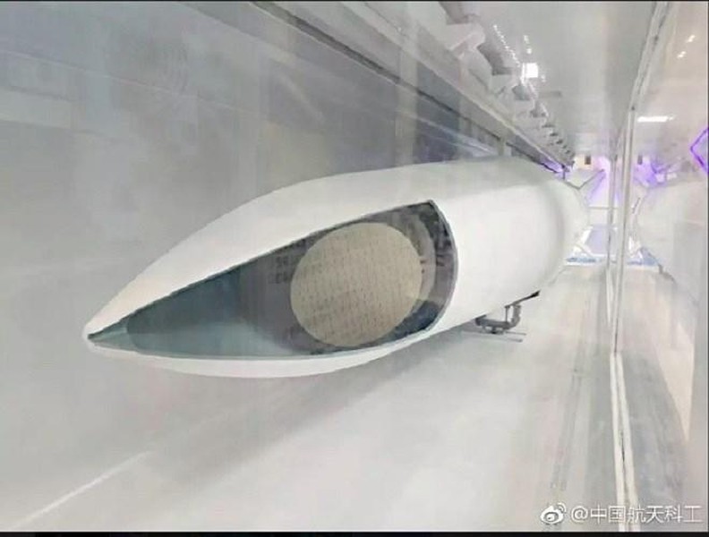 Trung Quốc giới thiệu tên lửa siêu thanh với tính năng 'như phim viễn tưởng'