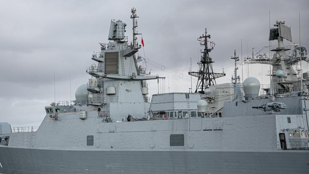 Hải quân Nga có thêm 5 khinh hạm tàng hình Dự án 22350 cực mạnh