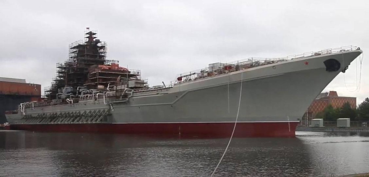 Tuần dương hạm hạt nhân Đô đốc Nakhimov bắt đầu nhận vũ khí