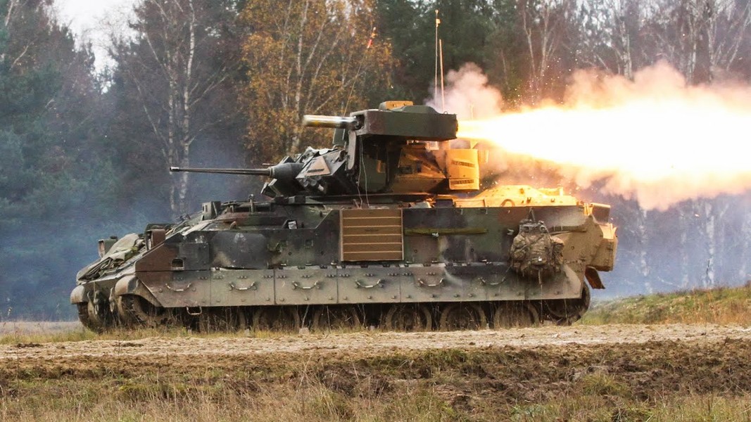 Xe chiến đấu bộ binh M2 Bradley Mỹ có ưu thế lớn nào trước BMP-2 Nga?
