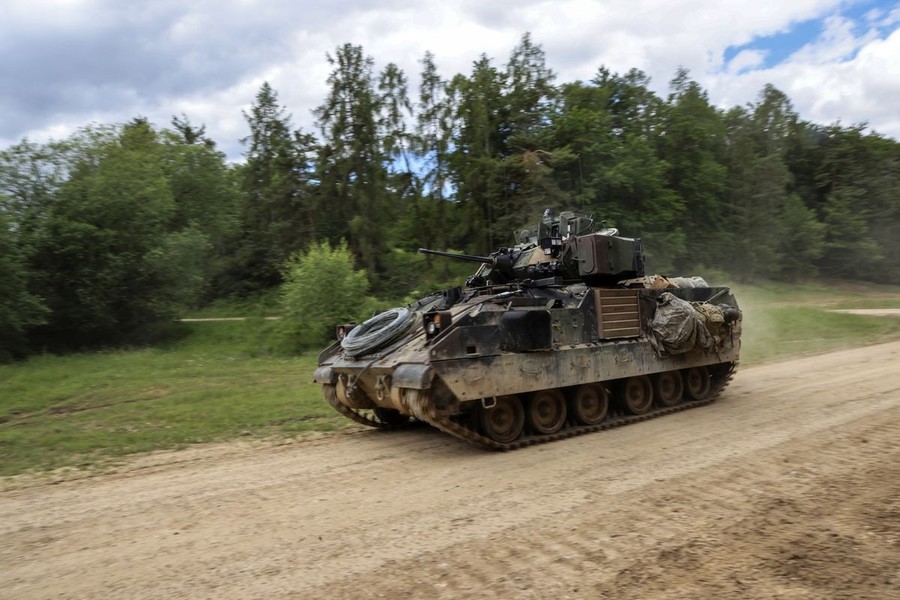 Đại tá Nga chỉ rõ điểm yếu của xe chiến đấu bộ binh M2 Bradley