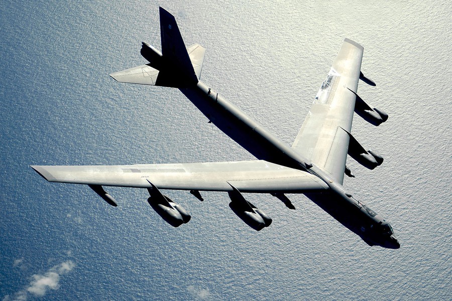 Sự xuất hiện của oanh tạc cơ B-52 gần St. Petersburg nguy hiểm như thế nào đối với Nga?