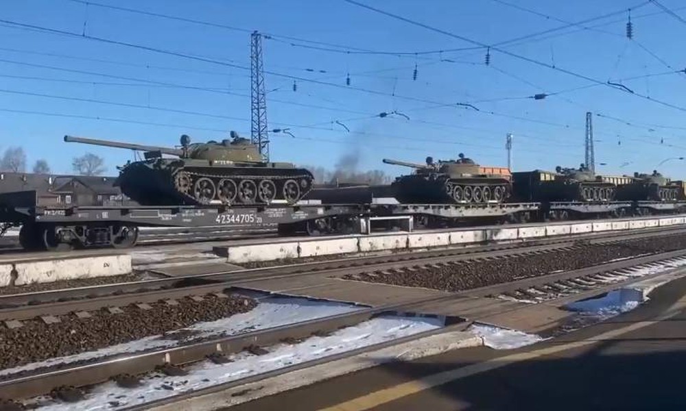 Quân đội Nga bắt đầu 'gọi tái ngũ' xe tăng T-55 để nâng cấp hàng loạt lên chuẩn T-55AM? 