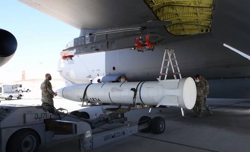 Nga mừng thầm khi tên lửa AGM-183A ARRW có nguy cơ bị Mỹ 'khai tử'