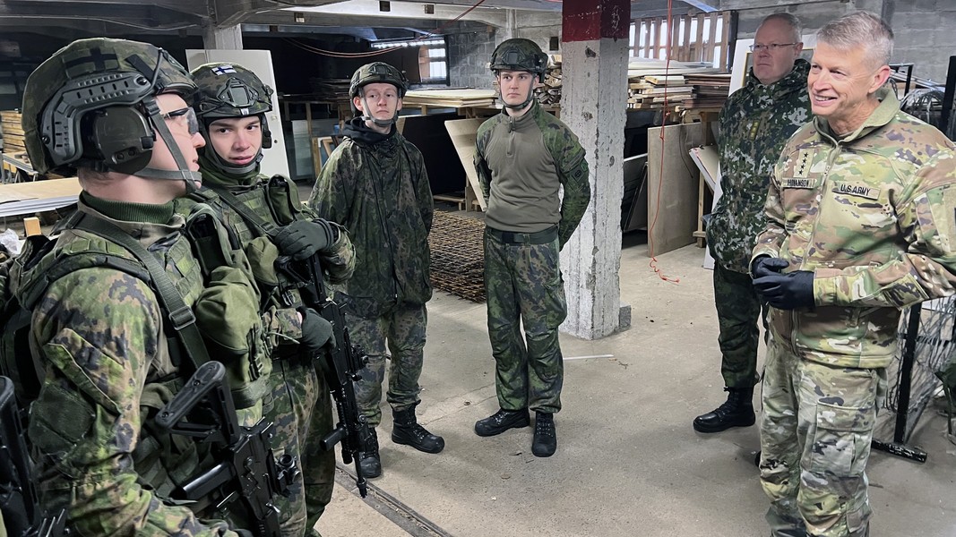 Phần Lan gia nhập NATO để 'bảo vệ Liên minh' thay vì dựa dẫm