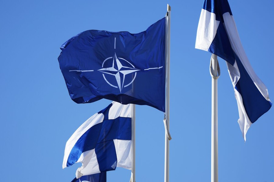 NATO sẽ cô lập 'tàu sân bay không chìm' của Nga thông qua thành viên mới?