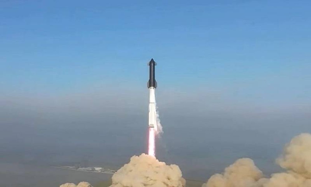 SpaceX thất bại khi phóng tên lửa đẩy lớn nhất trong lịch sử nhân loại
