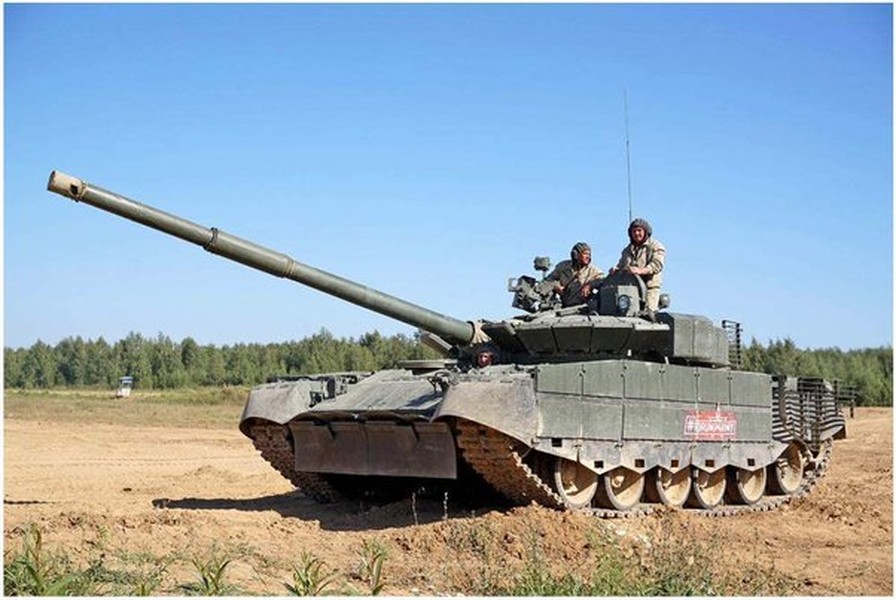 Nga cấp tốc tăng cường xe tăng T-80 hiện đại hóa cho mặt trận