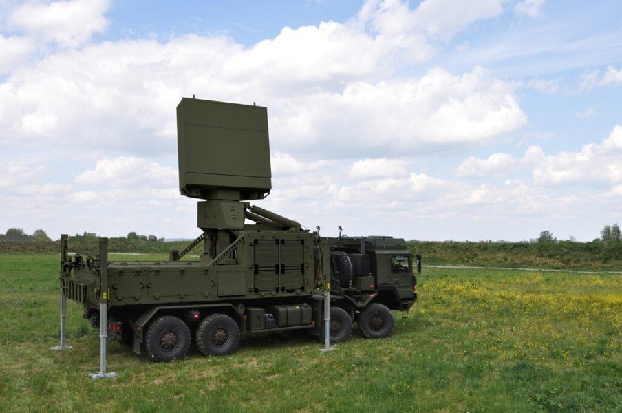 UAV cảm tử Lancet Nga đánh tê liệt hệ thống phòng không IRIS-T tối tân