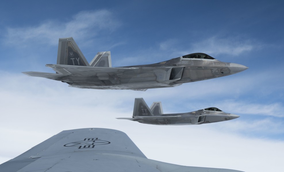 Tiêm kích F-22 không giúp Mỹ sửa chữa những sai lầm ở Trung Đông