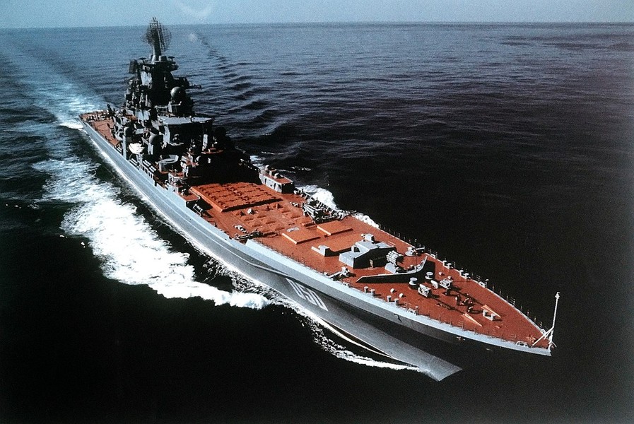Tuần dương hạm hạt nhân Pyotr Veliky có thể hoán cải thành tàu sân bay hạng nhẹ?