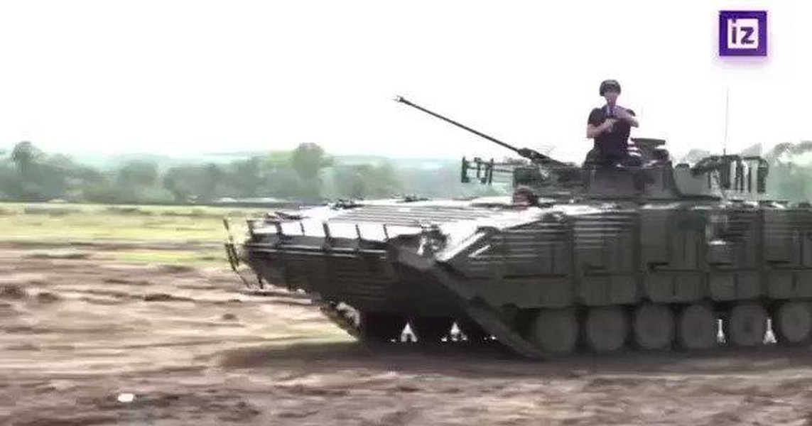 Quân đội Nga nhận hàng loạt xe chiến đấu bộ binh BMP-2 nâng cấp đặc biệt