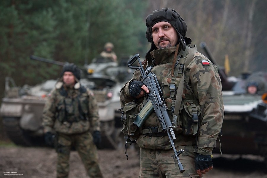 Căng thẳng tiếp tục phát triển ở biên giới Belarus - Ba Lan