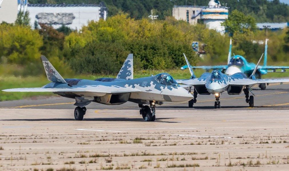 Nga dừng sản xuất chiến đấu cơ thế hệ 4 để tập trung vào tiêm kích tàng hình Su-57?