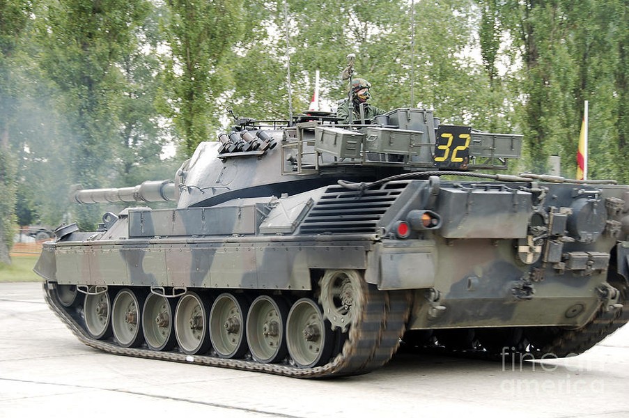 Ưu điểm lớn của xe tăng Leopard 1A5 Đức so với T-72 Liên Xô