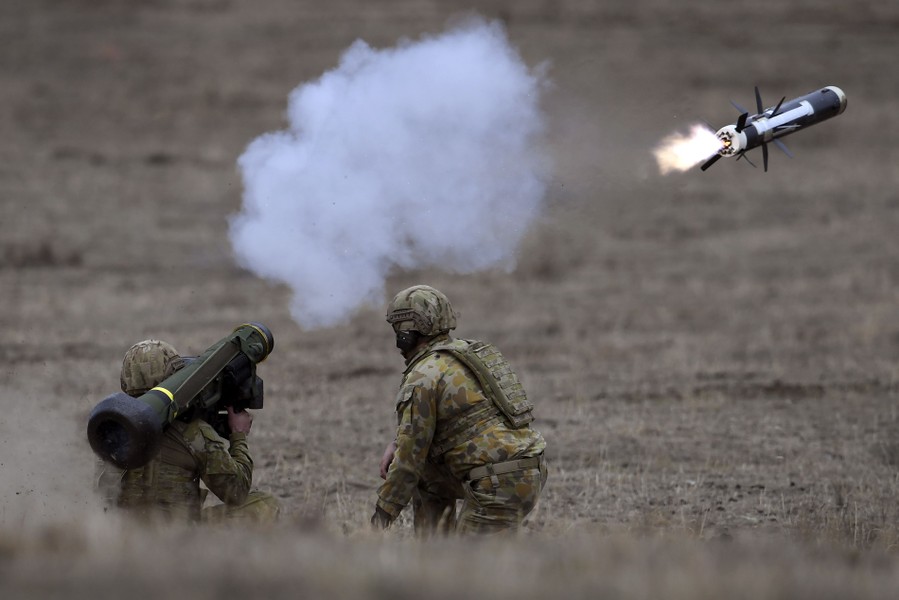 Tên lửa Javelin nâng cấp tiếp tục là 'cơn ác mộng’ với xe tăng Nga