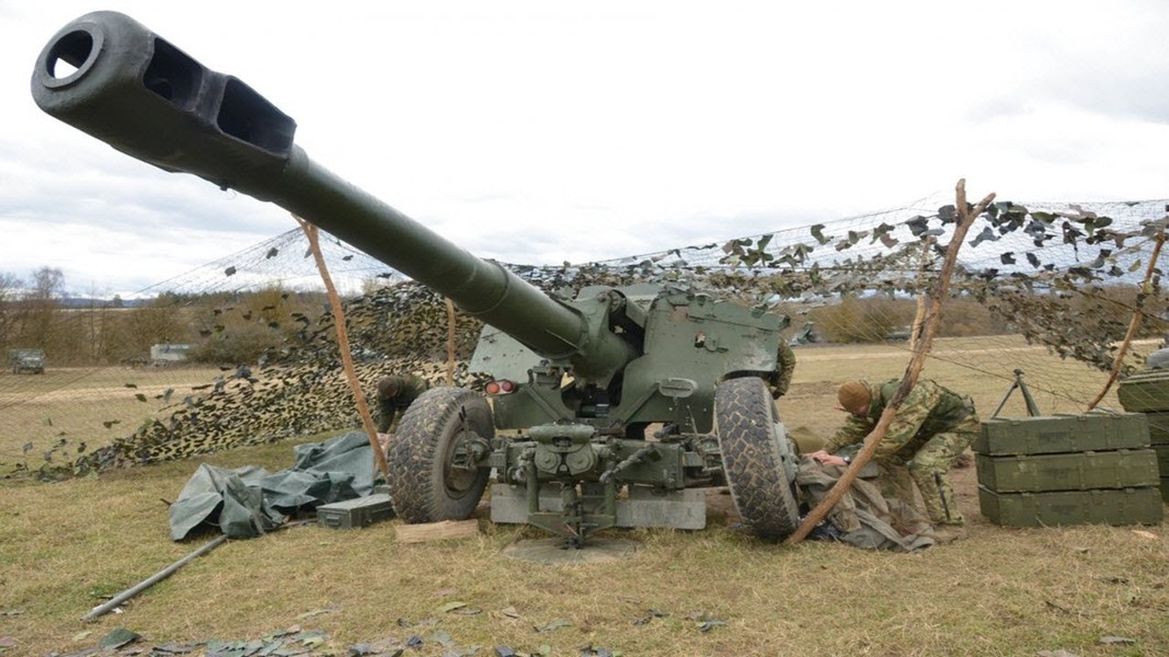 Tiết lộ đặc biệt: Cách Quân đội Nga phối hợp hạ gục xe tăng Challenger 2