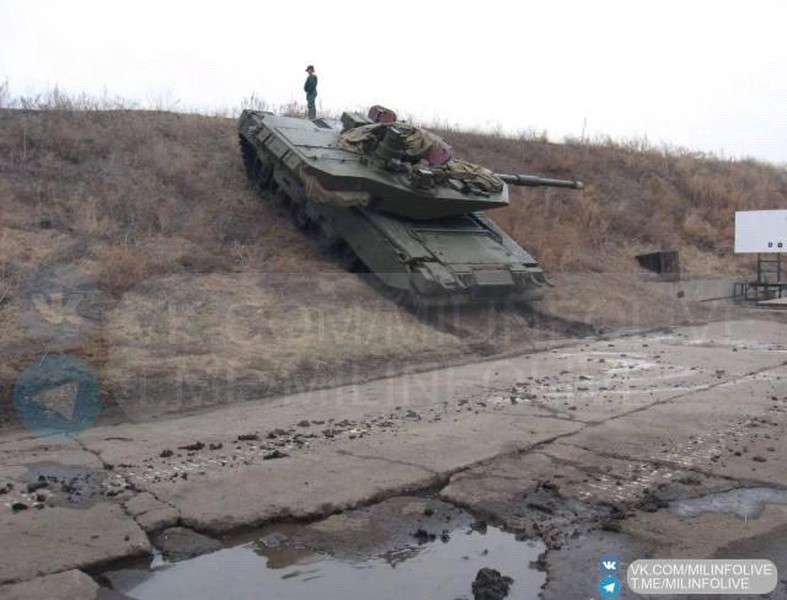 Xe tăng T-80 sản xuất mới sẽ trang bị tháp pháo Burlak 'độc nhất vô nhị'?