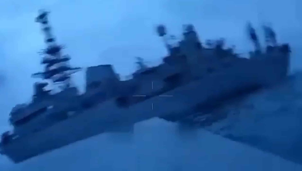Nga 'mơ' về viễn cảnh đánh chìm khu trục hạm phương Tây bằng nhóm USV cảm tử