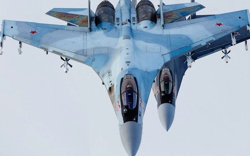 Nga dùng tiêm kích Su-35 'dư thừa' để đổi pháo phản lực KN-09 và KN-25 Triều Tiên?