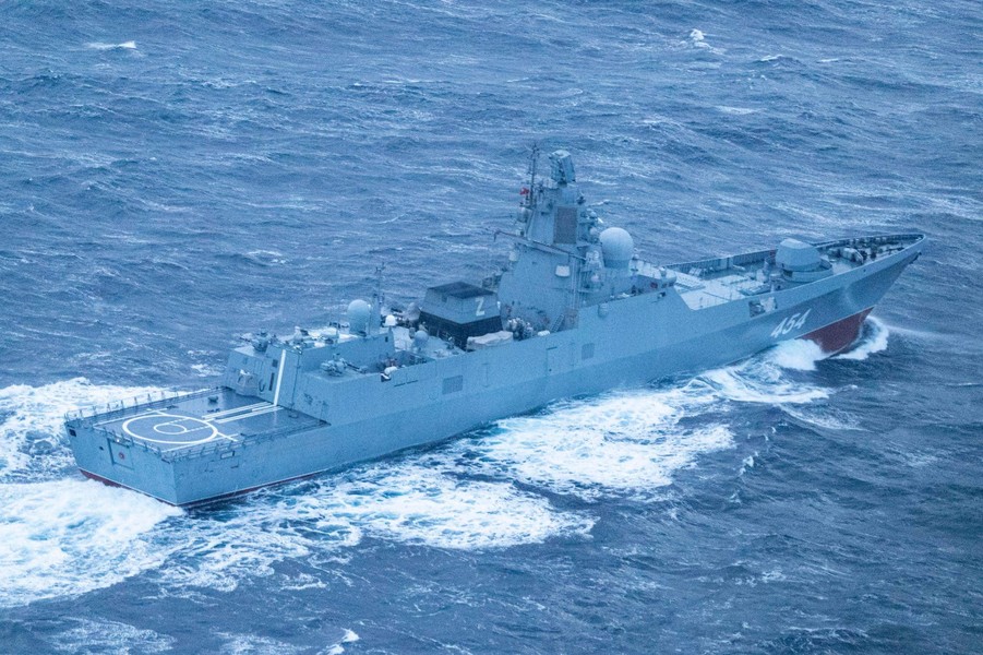 Hải quân Nga chuẩn bị nhận chiến hạm tàng hình Đô đốc Golovko giữa tình hình nóng