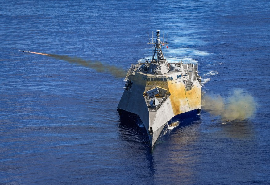 Tàu chiến ven bờ USS Savannah bội phần đáng sợ khi được tích hợp tên lửa SM-6