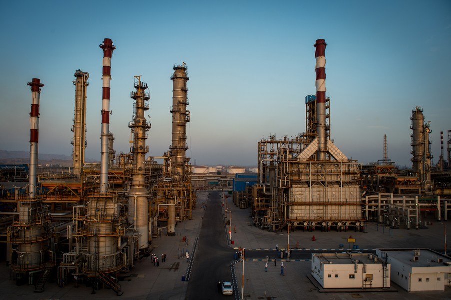 Phương Tây: Các lệnh trừng phạt dầu mỏ với Iran đã thất bại