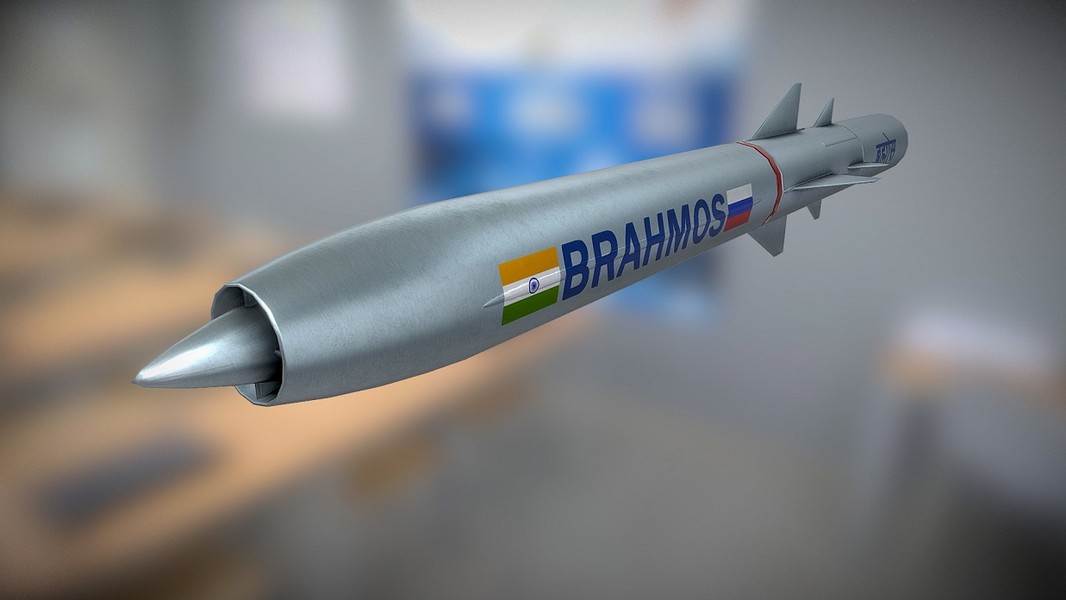Tên lửa BrahMos tìm được khách hàng mới tại Đông Nam Á?