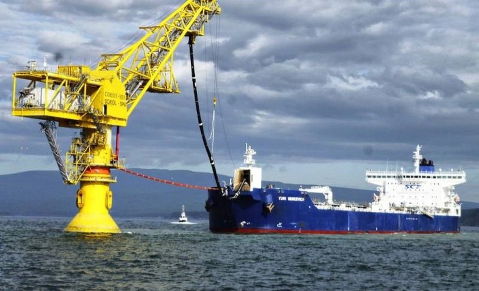 Phương Tây nỗ lực xóa bỏ đội tàu chở dầu ‘bóng tối’ của Nga