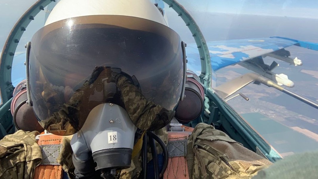 Vụ ‘phi công Su-27 Ukraine đào tẩu sang Nga’: Sự thật hay chỉ là đòn tâm lý chiến?