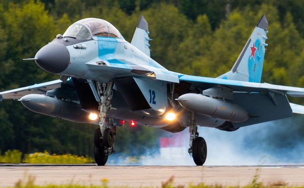 Tiêm kích MiG-35 sẽ dễ dàng áp đảo F-16 trên chiến trường?