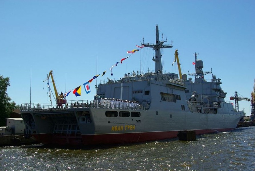 Nga khẩn trương đóng mới tàu đổ bộ Dự án 11711 nâng cấp