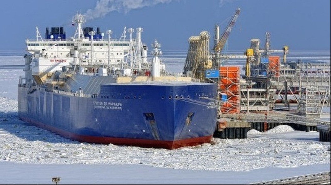 Châu Âu 'bí mật tài trợ' cho Nga bằng cách mua lượng lớn khí tự nhiên hóa lỏng
