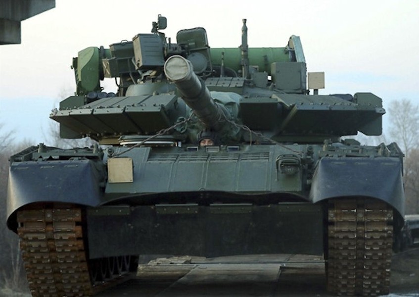 Xe tăng T-80BVM trở thành 'chiến xa điện tử' nhờ loạt khí tài cực kỳ tinh vi
