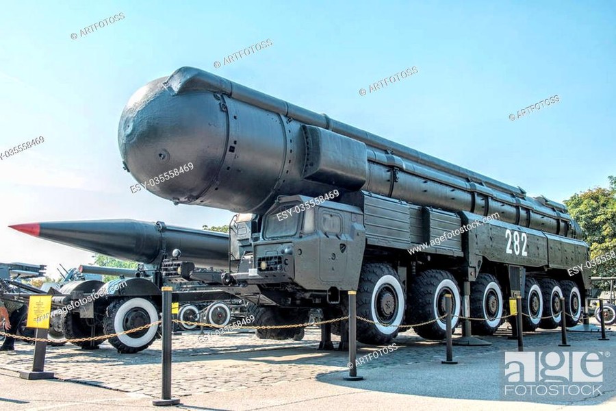 Nga sẵn sàng tái sản xuất tên lửa đạn đạo tầm trung và tầm ngắn thời Liên Xô?