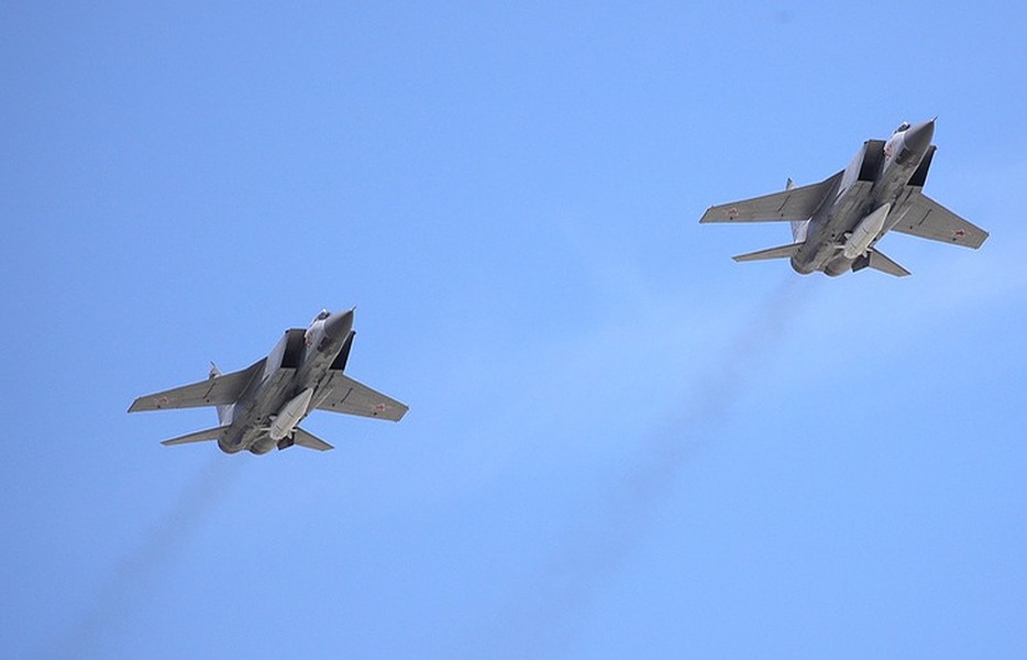 Tiêm kích MiG-31I mang tên lửa Kinzhal gây áp lực liên tục cho nền kinh tế Ukraine