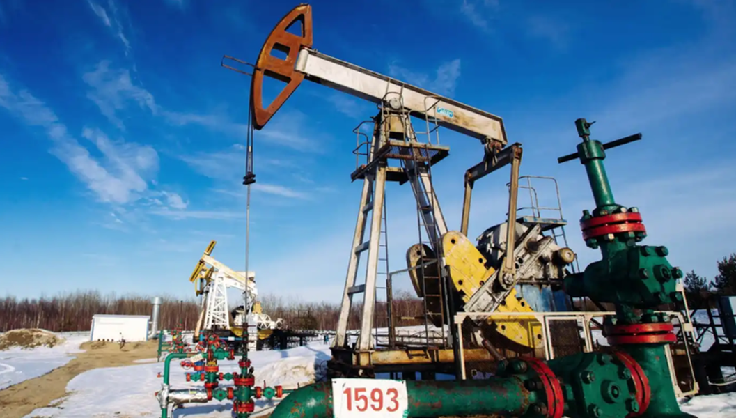 ‘Lời nguyền tài nguyên’: Tại sao sản xuất dầu mỏ lại phá hủy một số nền kinh tế?