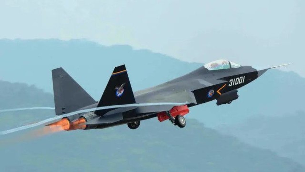 Pakistan loại bỏ F-16 để lựa chọn tiêm kích tàng hình J-31 Trung Quốc