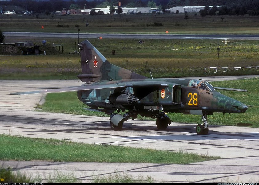 Nga chuẩn bị gọi tái ngũ hàng trăm cường kích MiG-27?
