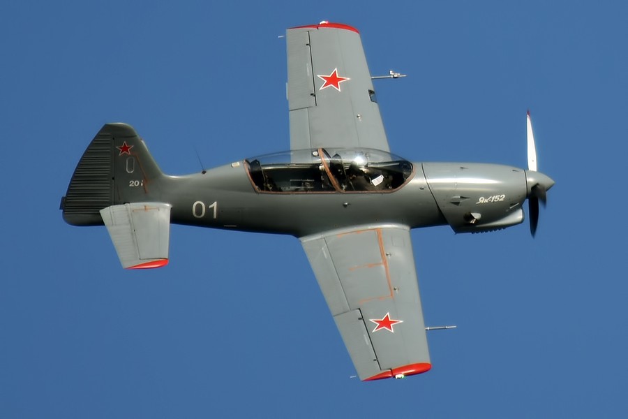 Máy bay huấn luyện Yak-152 được 'đồng nhất hóa' với Yak-130