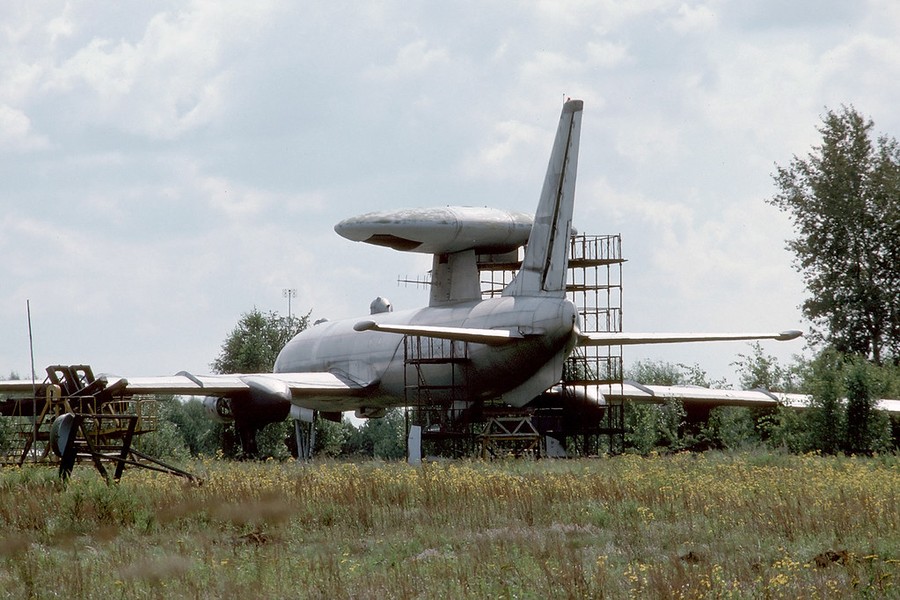Nga nhớ về máy bay AWACS Tu-126 sau khi phi đội A-50 chịu tổn thất nặng nề