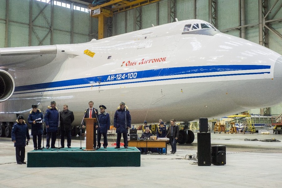 Nga tham vọng tăng gấp đôi phi đội vận tải cơ An-124 Ruslan