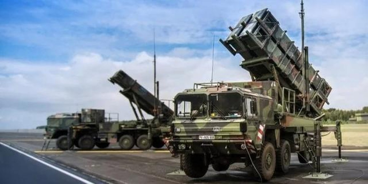 NATO di chuyển tên lửa phòng không đến gần biên giới Nga