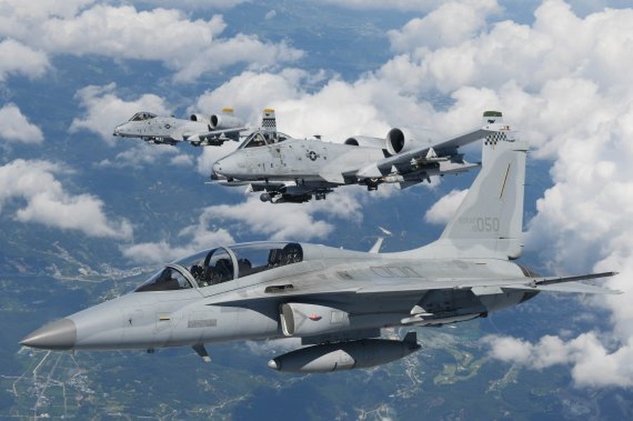 Tiêm kích F-50 Hàn Quốc đe dọa thị phần Su-30MKM ở Malaysia 