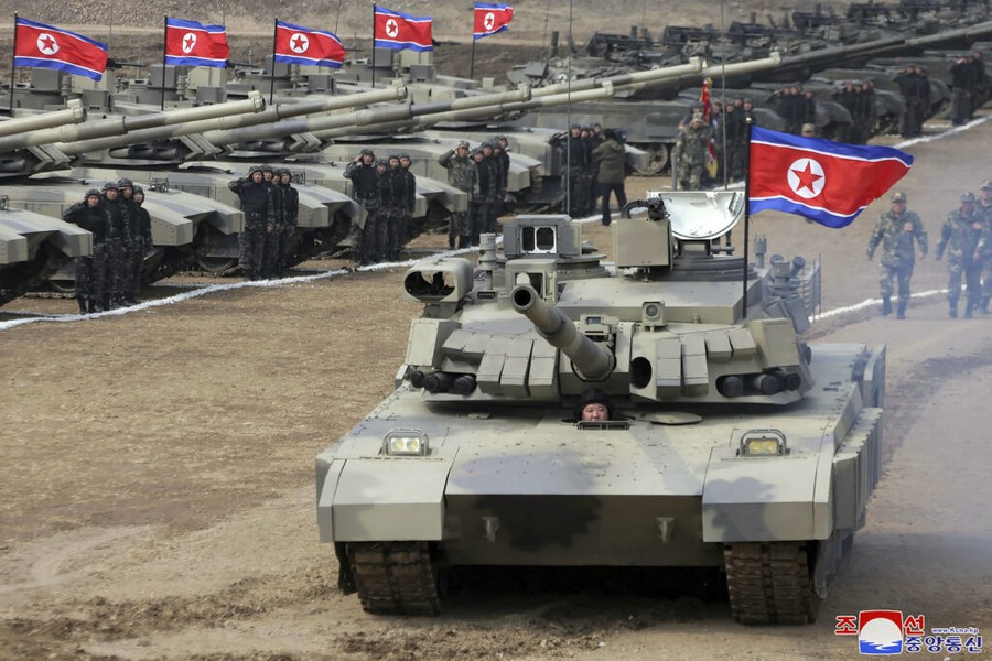 Xe tăng M2020 'Armata Triều Tiên' là bản nâng cấp dựa trên T-62?