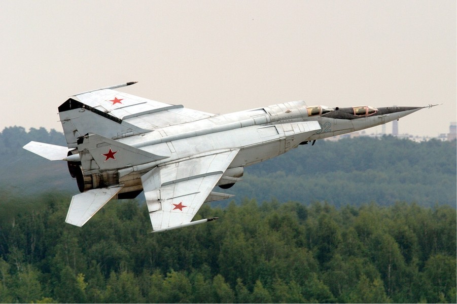 Tiêm kích đánh chặn MiG-25 kết thúc số phận theo cách không ngờ
